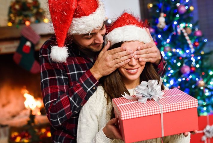 Tặng Quà Giáng Sinh Cho Bạn Gái Ý Nghĩa Nhất