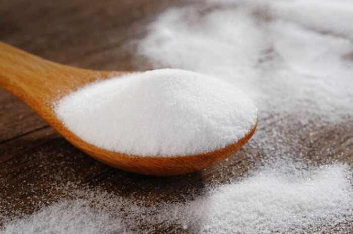 cách tẩy vết mực trên tường bằng baking soda
