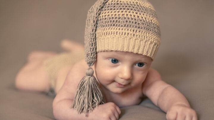 Hình ảnh em bé đáng yêu cười cute