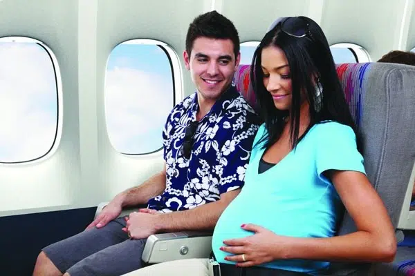 Bà Bầu Đi Máy Bay Được Không: Hướng Dẫn Chi Tiết An Toàn