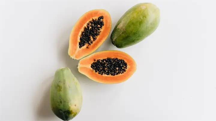 Bà bầu ăn đu đủ chín được không? Nhiều bà bầu thèm ăn đu đủ chín khi mang thai nhưng băn khoăn rằng đu đủ chín có ảnh hưởng tới thai nhi. Hãy cùng chuyên mụcThai kỳcủa AVAKids tìm hiểu câu trả lời nhé!