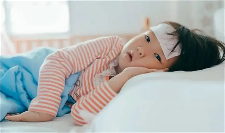 1Vì sao trẻ đi học hay ốm?