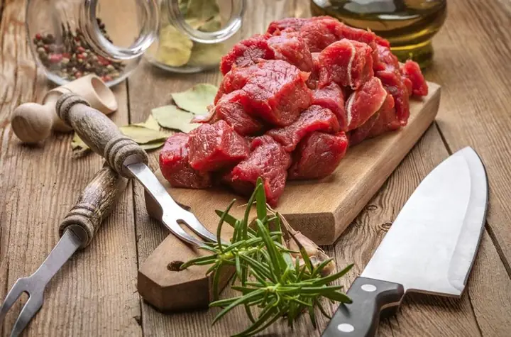 Cháo đậu đỏ với thịt bò cho bé