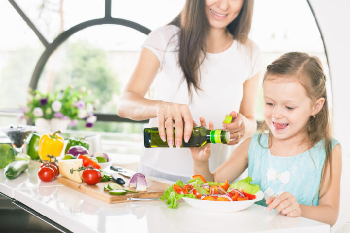 Cách sử dụng dầu oliu cho bé ăn dặm đúng chuẩn