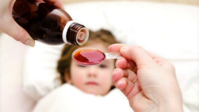 Khi nào trẻ uống thuốc hạ sốt: Hướng dẫn chi tiết từ chuyên gia