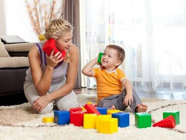 Trẻ Mấy Tháng Biết Bắt Chước? Mốc Phát Triển Chi Tiết
