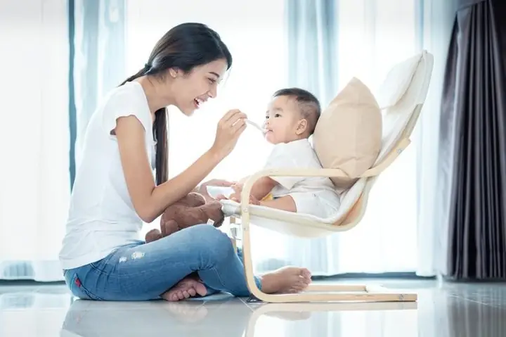 5. Lưu ý gì khi cho bé 9 tháng ăn dặm? 5. Lưu ý gì khi cho bé 9 tháng ăn dặm?