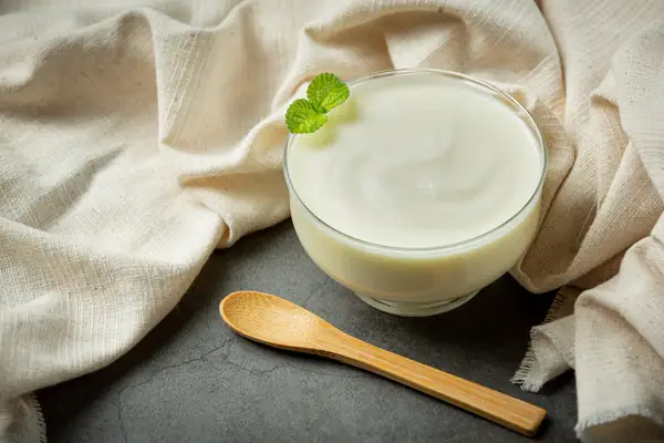 1.6. Coffee grounds and yogurt