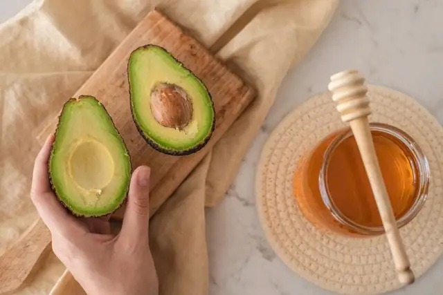 Đắp mặt nạ từ quả bơ hàng ngày có tốt không?- Ảnh 1. Đắp mặt nạ từ quả bơ hàng ngày có tốt không?- Ảnh 1.