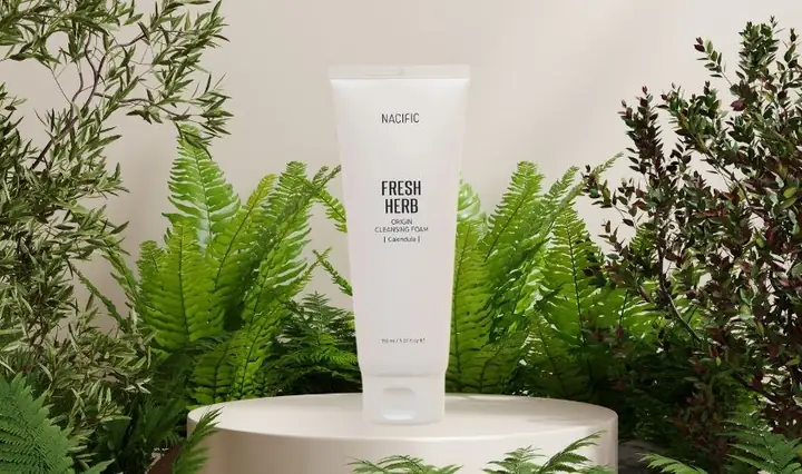 3Dùng 2 loại sữa rửa mặt cùng lúc được không?