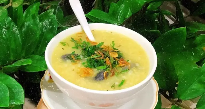 3.2 Cháo gà ác đậu xanh