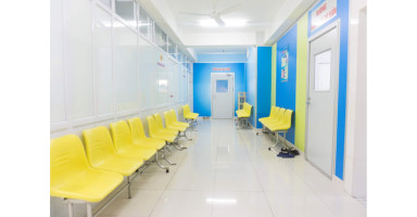 Khu vực chờ khám sạch đẹp tại Bệnh viện Đa khoa 16A Hà Đông
