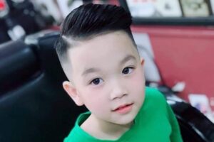 Kiểu tóc Undercut cho bé trai ít tóc có nhiều biến thể để lựa chọn, phù hợp với mọi phong cách