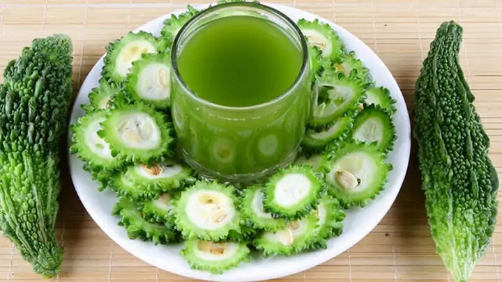 Bỏ túi ngay 3 công thức làm mặt nạ khổ qua cho làn da trắng sáng, sạch mụn khiến bất cứ ai cũng phải ngước nhìn. Cùng tham khảo bài viết này nhé.