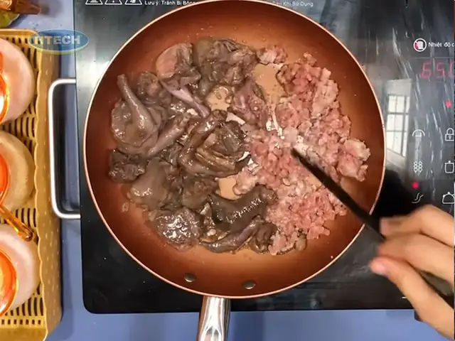 4.2. Xào chín chim bồ câu