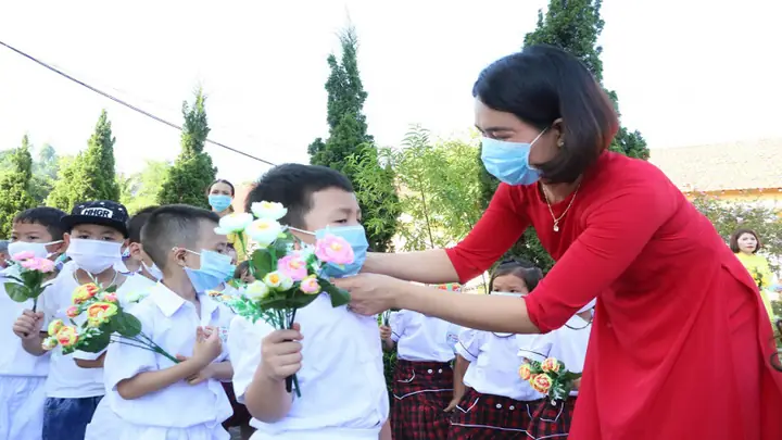 2Lời chúc ngày khai giảng năm học 2025 - 2026 gửi thầy cô
