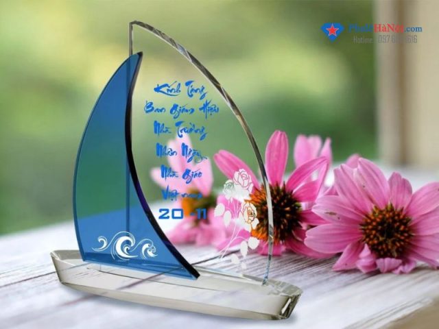 Mua Quà 20/11 Cho Thầy: Gợi Ý Độc Đáo và Ý Nghĩa