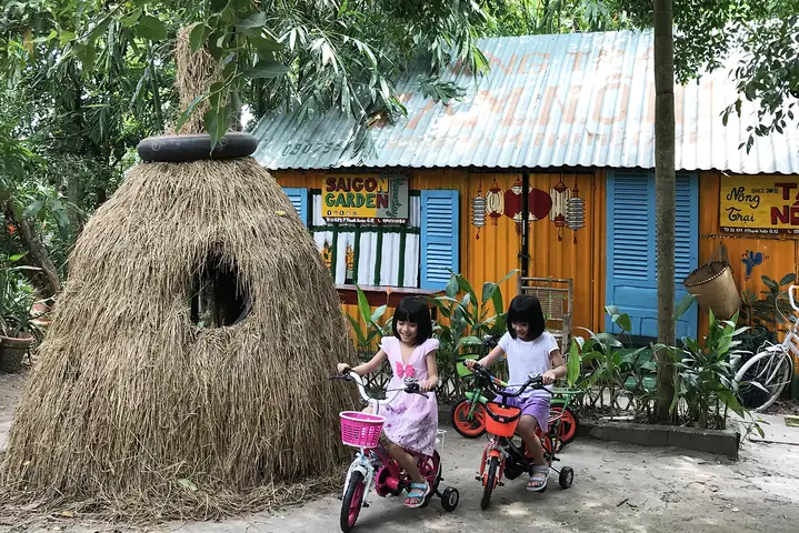 2. Nông Trại Tam Nông
