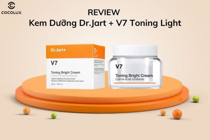 Kem V7 Toning Light Có Tốt Không: Đánh Giá Chuyên Sâu