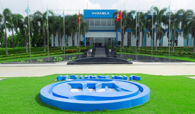Sữa Optimum Gold 0-6 tháng và trụ sở Vinamilk