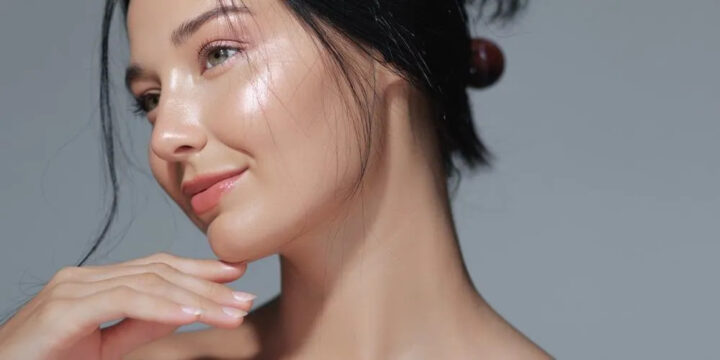 Tác dụng của serum vitamin C cho da dầu mụn giảm viêm