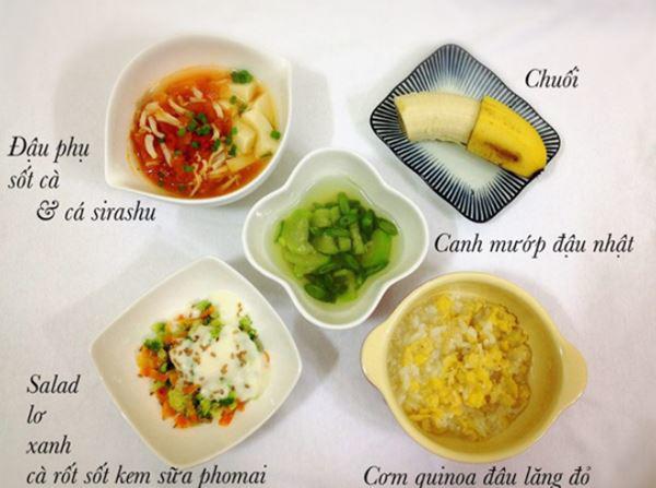 Món ăn dặm đa sắc màu trong thực đơn cho trẻ 1 tuổi