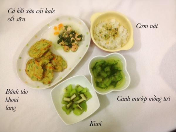 Các món ăn bổ dưỡng trong thực đơn cho trẻ 1 tuổi với cá hồi và rau củ