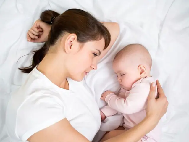 Chăm sóc trẻ sơ sinh