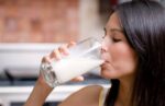 Cung cấp năng lượng cho cơ thể với sữa bịch Vinamilk