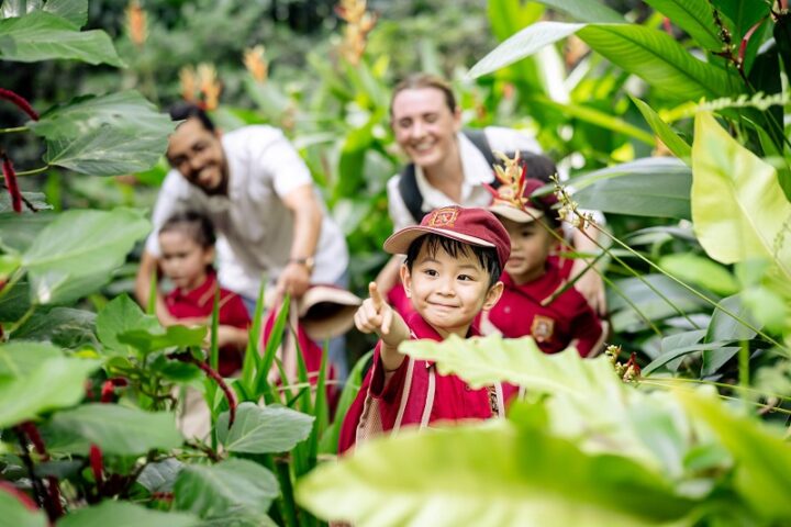 Trẻ tham gia các hoạt động ngoại khóa phát triển kỹ năng sống tại VAS