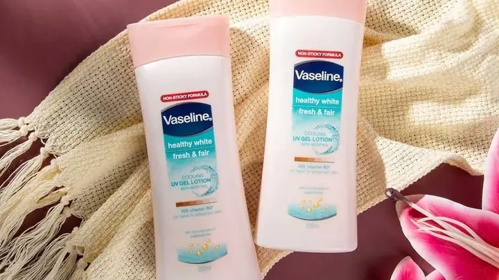 2Thành phần của sữa dưỡng thể Vaseline