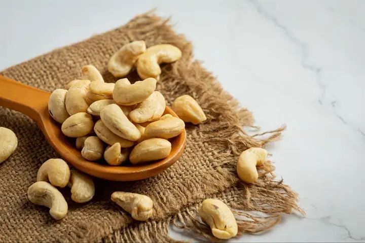 1Bà bầu ăn hạt điều được không?