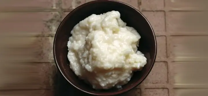 Mẻ là gia vị truyền thống