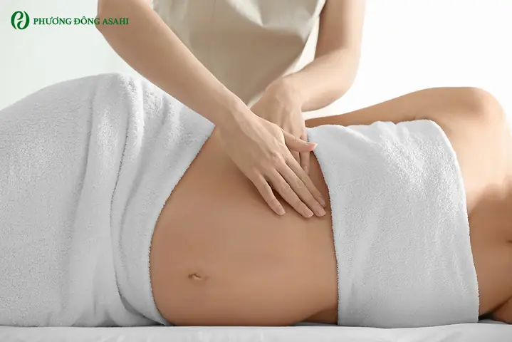 Massage bầu tại spa chuyên nghiệp