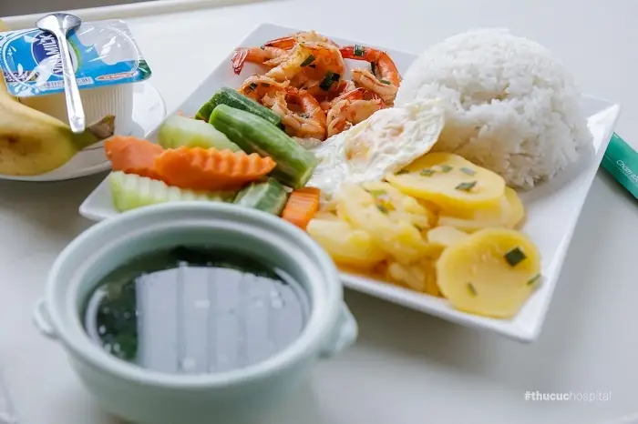6. Rượu, bia, cà phê, trà, nước ngọt