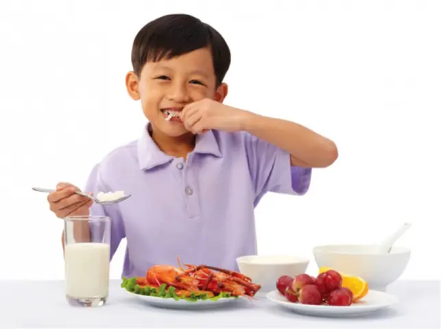 Đảm bảo tốt về chế độ dinh dưỡng cho bé