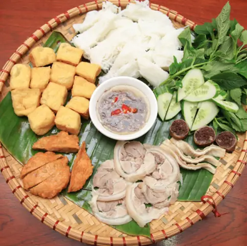 Cách ăn bún đậu mắm tôm cho bà bầu