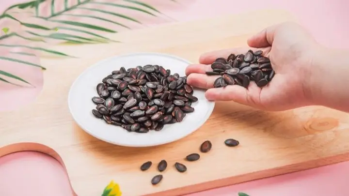 3Một số lưu ý khi bà bầu ăn hạt dưa 3Một số lưu ý khi bà bầu ăn hạt dưa