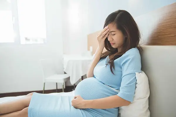 Nhiều vị trí trên cơ thể chuyển thâm đen, sạm nám trong thời gian thai kỳ khiến mẹ bầu lo lắng và tự ti. Tuy nhiên, có vị trí màu càng sẫm chứng tỏ thai nhi lại càng khỏe mạnh!