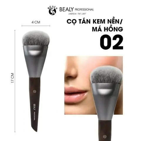 1/Cọ tán kem nền.