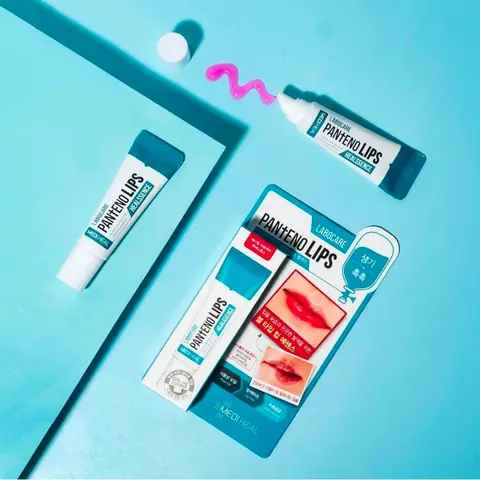 Son dưỡng môi trị thâm Mediheal Labocare Pantenolips Healssence