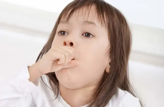 Trẻ bị ho khan, sổ mũi có cần dùng thuốc? - Ảnh 1.