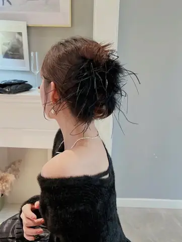 Tóc búi thấp