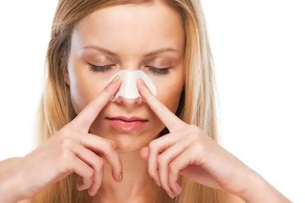 1. Tìm hiểu về miếng dán lột mụn đầu đen