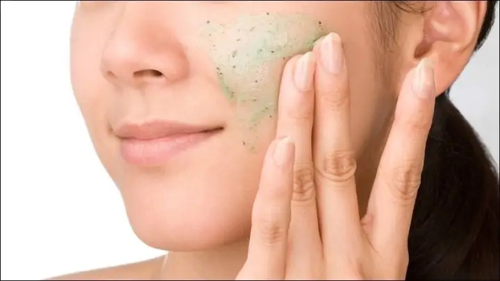 Tẩy tế bào chết trước