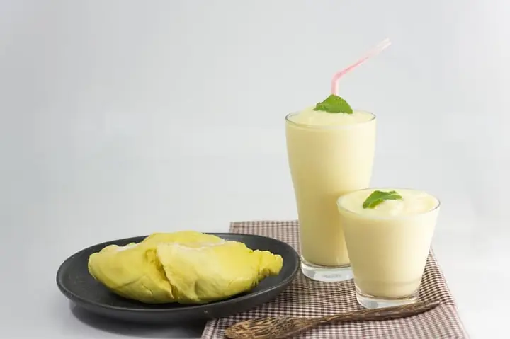 Sinh tố sầu riêng có tác dụng gì? Lợi ích khi uống sinh tố sầu riêng