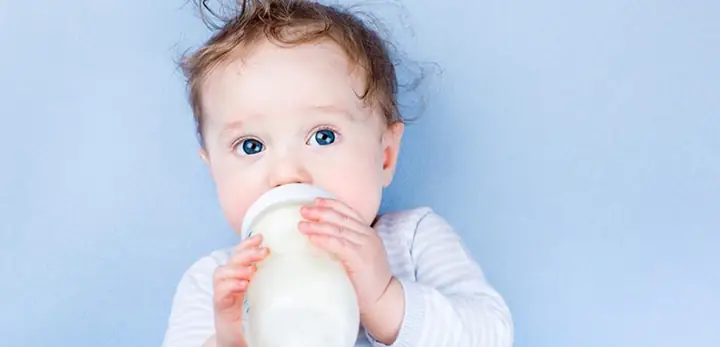 1Lượng sữa trẻ cần trong từng giai đoạn