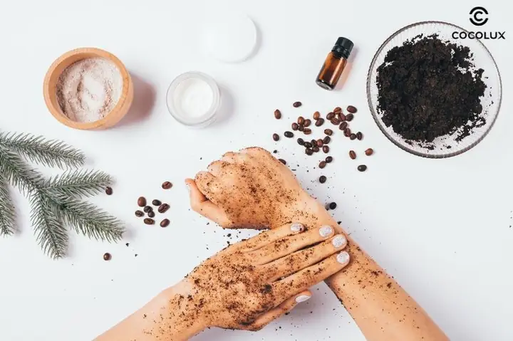 #1. Tẩy tế bào chết body bằng bã Cafe