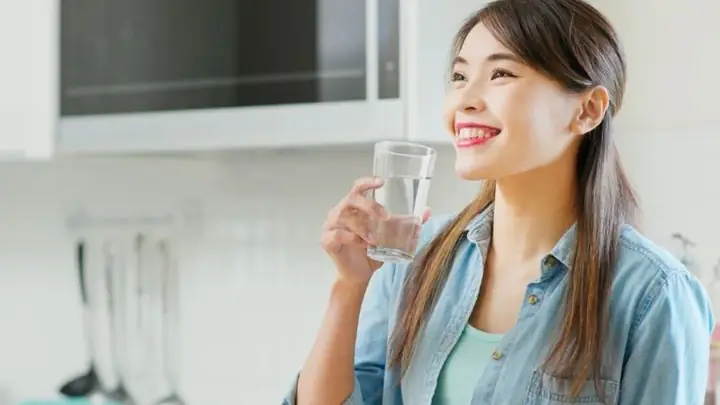 Uống đủ nước