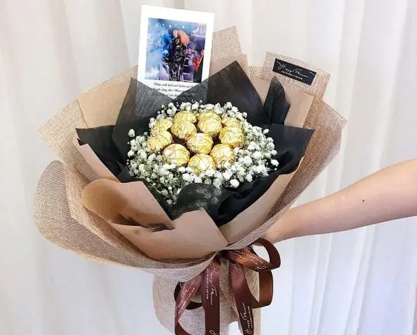 Bó hoa tươi mix kẹo
